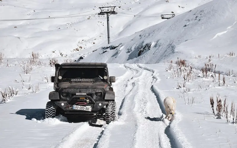 How Many Inches of Snow Require Chains